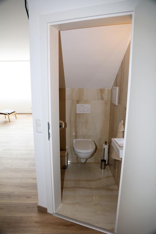 Penthouse Griemann 2 Fuer Max 4 Personen Mit Eigener Grosser Dachterrasse Zum Relaxen! Illmitz Exterior photo